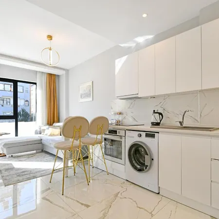 Apartment The Yacht Stylish 1 Bedroom Apartment, , Center, 250m To Alanya